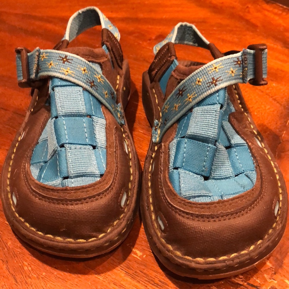 Chaco water hiking play shoes
